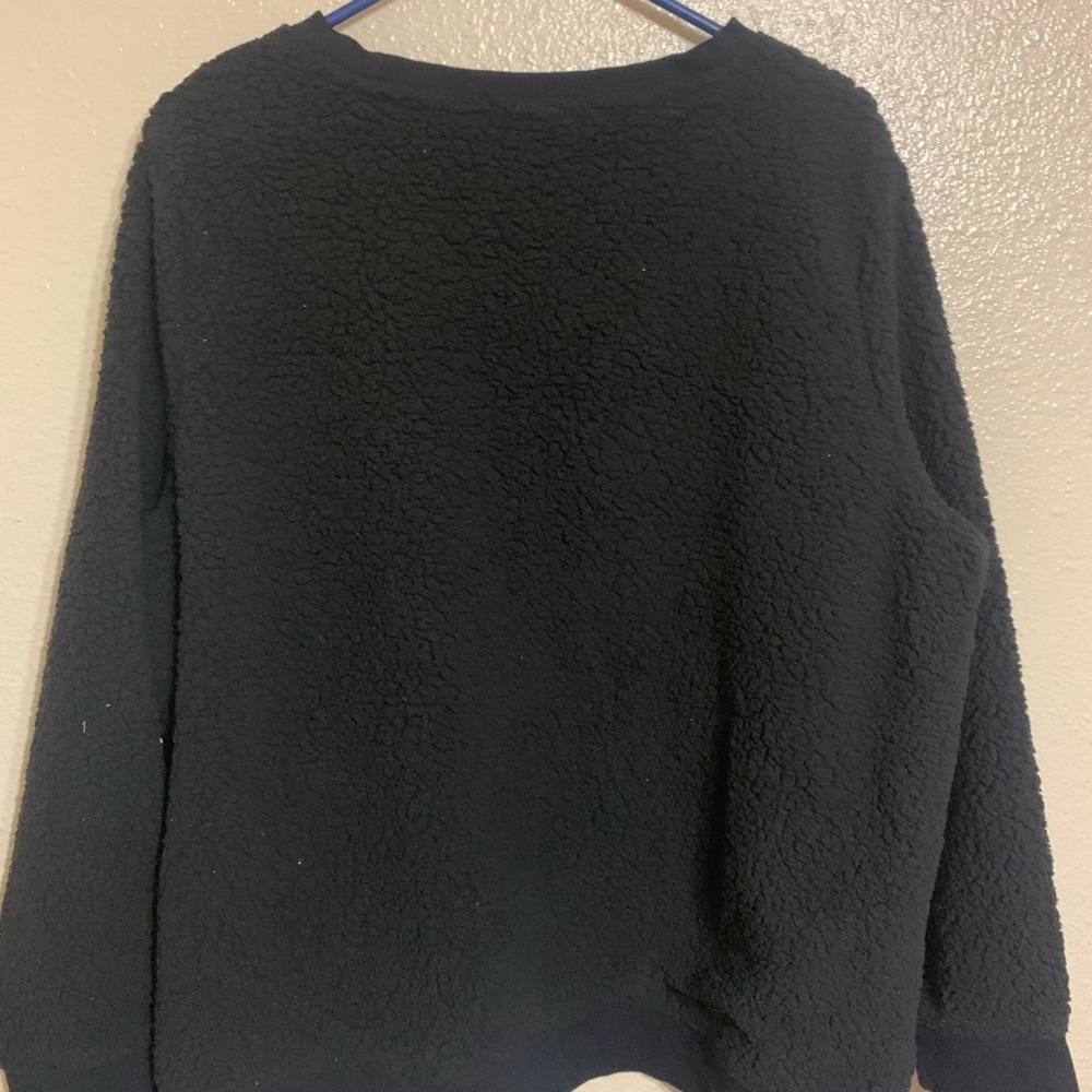 Woman’s Calvin Klein Wool Pullover